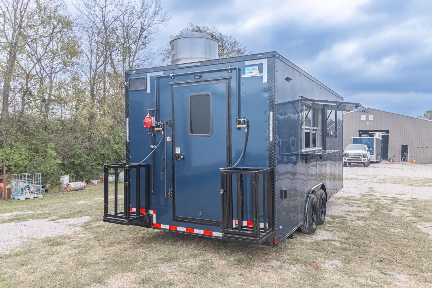 Trade Show Special! 8.5×20 Loaded Food Trailer thumbnail 3