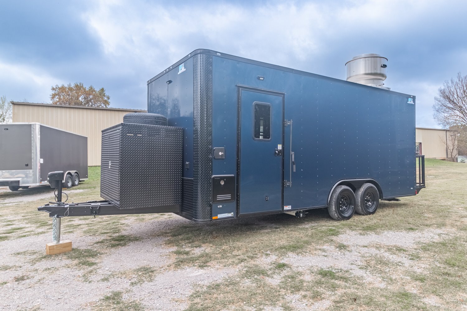 Trade Show Special! 8.5×20 Loaded Food Trailer thumbnail 5