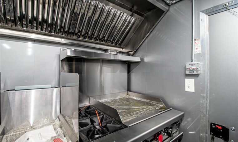 8.5×24 Equipped Catering Trailer thumbnail 16