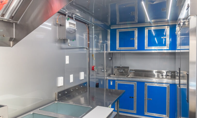 8.5×20 Equipped Food Trailer(8.5×20HCB168) thumbnail 2