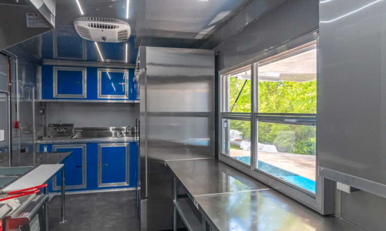 8.5×20 Equipped Food Trailer(8.5×20HCB168) thumbnail 8