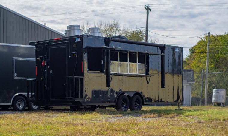 8.5×22 Black-Out Trailer - Loaded! (8.5×22HBBO136) thumbnail 3