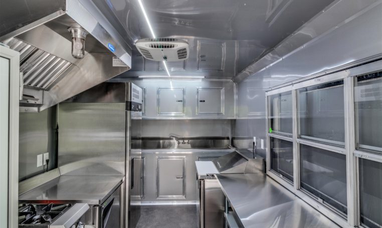 8.5×24 BBQ Trailer with Beck Built Smoker (8.5×24PBBO521) thumbnail 2