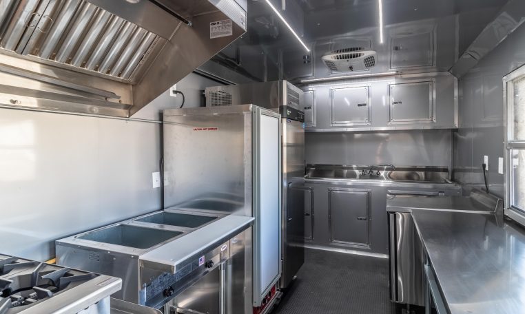 8.5×24 Blackout BBQ Trailer with Smoker 8.5×24PBBO529 thumbnail 2