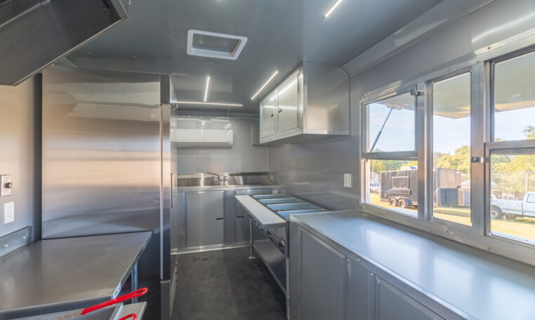 8.5×20 Equipped Food Trailer(8.5×20HIB158) thumbnail 9