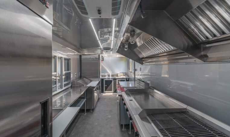 8.5×24 Equipped Food Trailer thumbnail 7