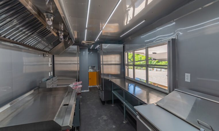 8.5×24 Equipped Food Trailer thumbnail 9