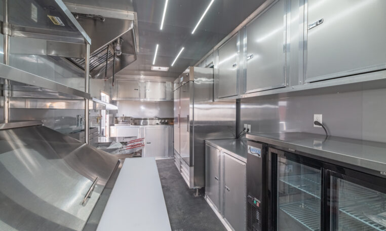 8.5×24 Equipped Food Trailer thumbnail 14