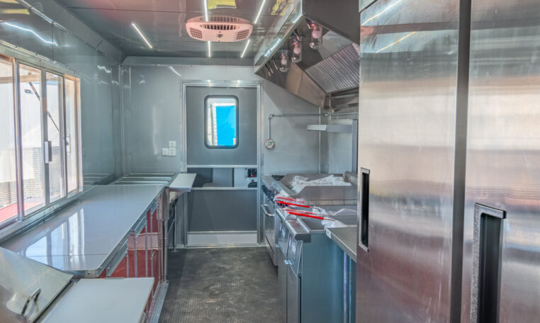 8.5×24 Equipped Food Trailer thumbnail 2