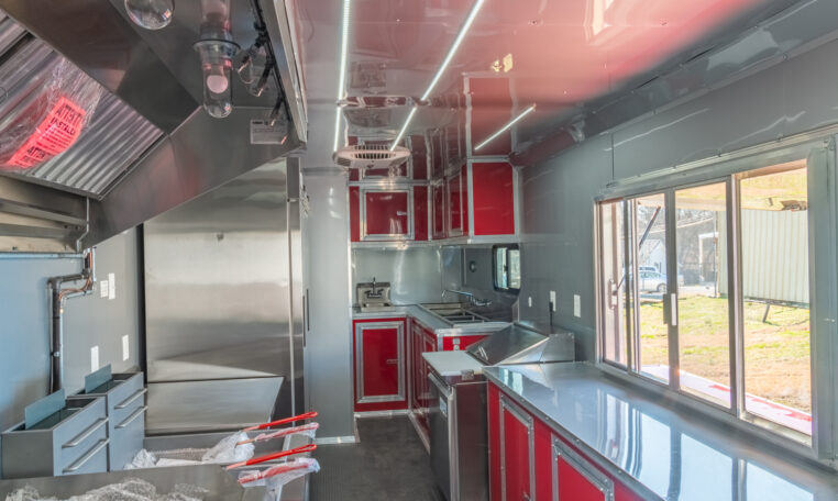 8.5×24 Equipped Food Trailer thumbnail 8