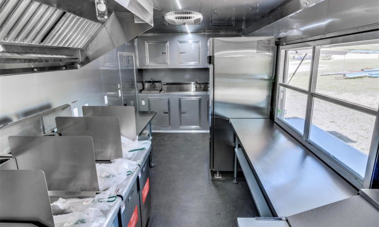8.5×20 Equipped Food Trailer(8.5×20HCB141) thumbnail 16