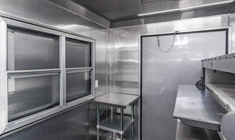 8.5×22 Equipped Pizza Trailer - White (8.5×22HW153) thumbnail 2
