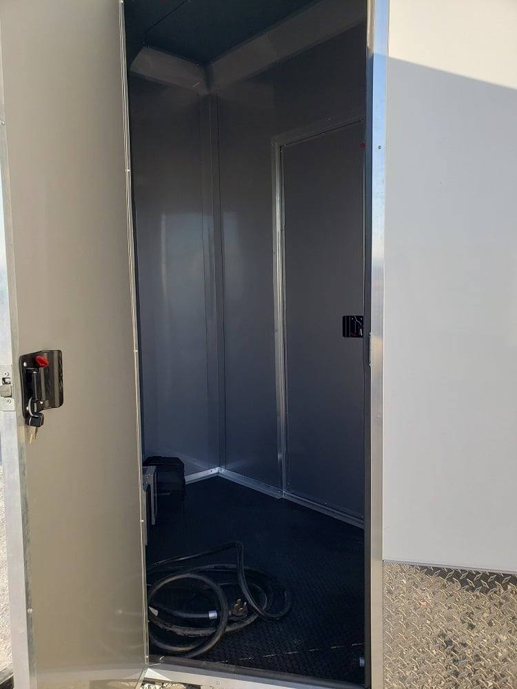 Model: 8.5' x 24' White Stage Event Trailer thumbnail 21