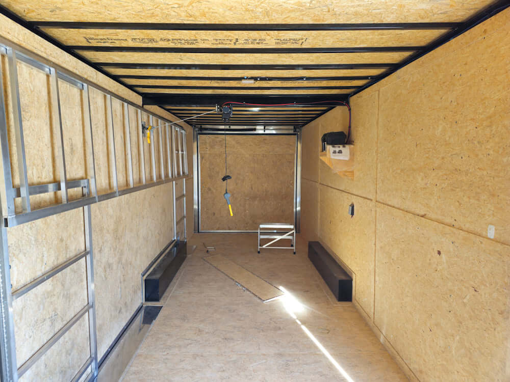 Model: 8.5' x 24' White Stage and Marketing Trailer thumbnail 16