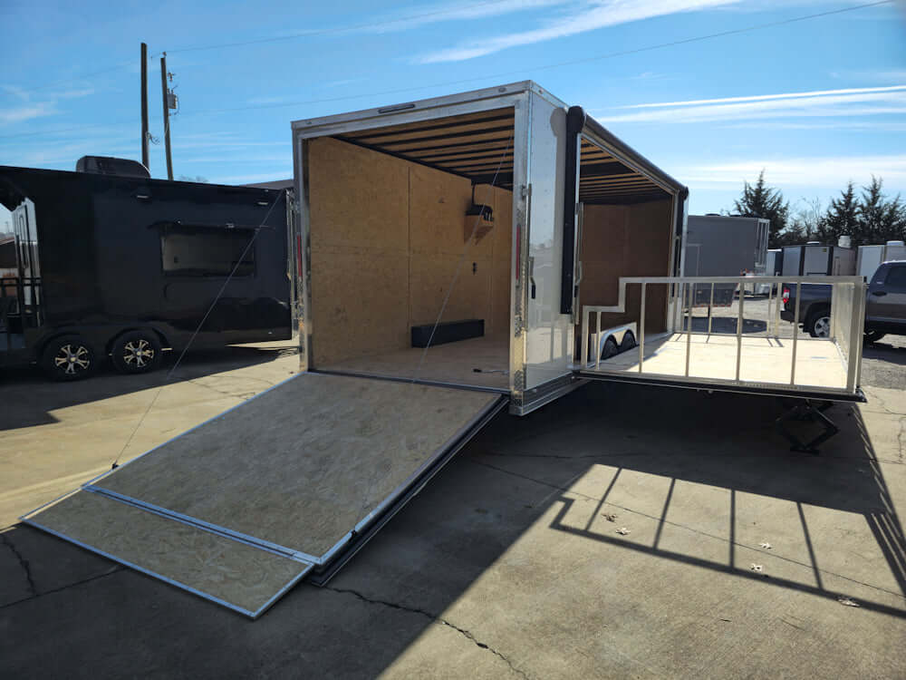 Model: 8.5' x 24' White Stage and Marketing Trailer thumbnail 4