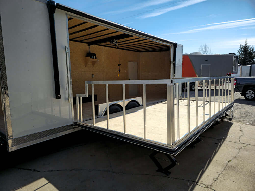 Model: 8.5' x 24' White Stage and Marketing Trailer thumbnail 6