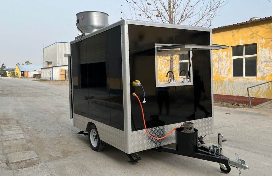 FS250 Hot Dog Food Trailer thumbnail 4