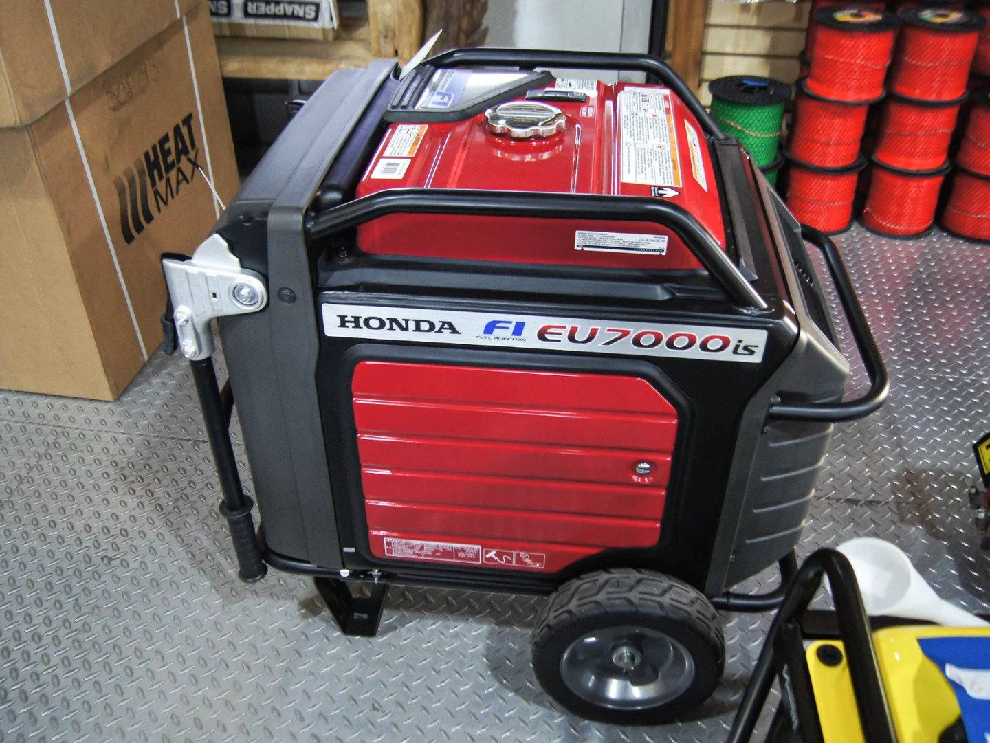 Model: Honda EU7000iS 7000 Watt Electric Fuel Injected Generator thumbnail 7