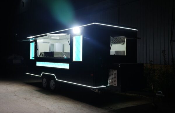 15ft Mobile BBQ Trailer - Image 3