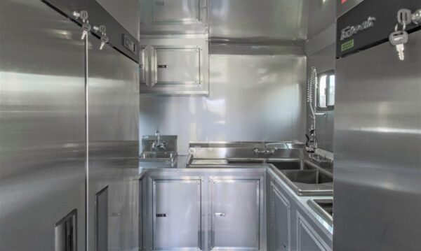 8.5x22 Fully Loaded Trailer! 8.5x22HOBO146 - Image 10