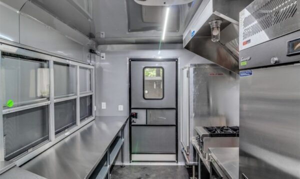 8.5x24 BBQ Trailer with Beck Built Smoker (8.5X24PBBO521) - Image 11
