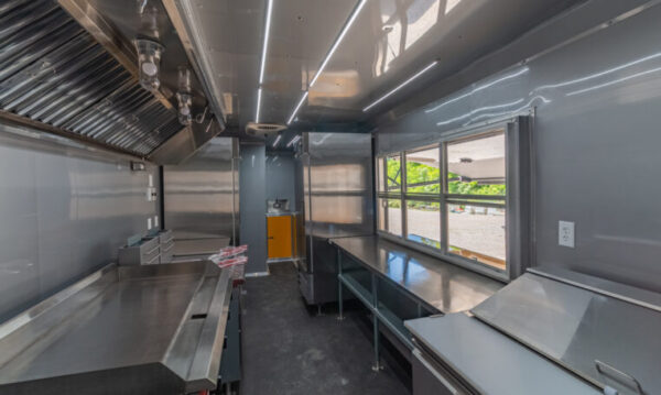 8.5x24 Equipped Food Trailer (8.5x24HYBO171) - Image 9