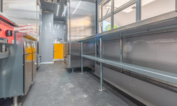 8.5x24 Equipped Food Trailer (8.5x24HYBO171) - Image 10