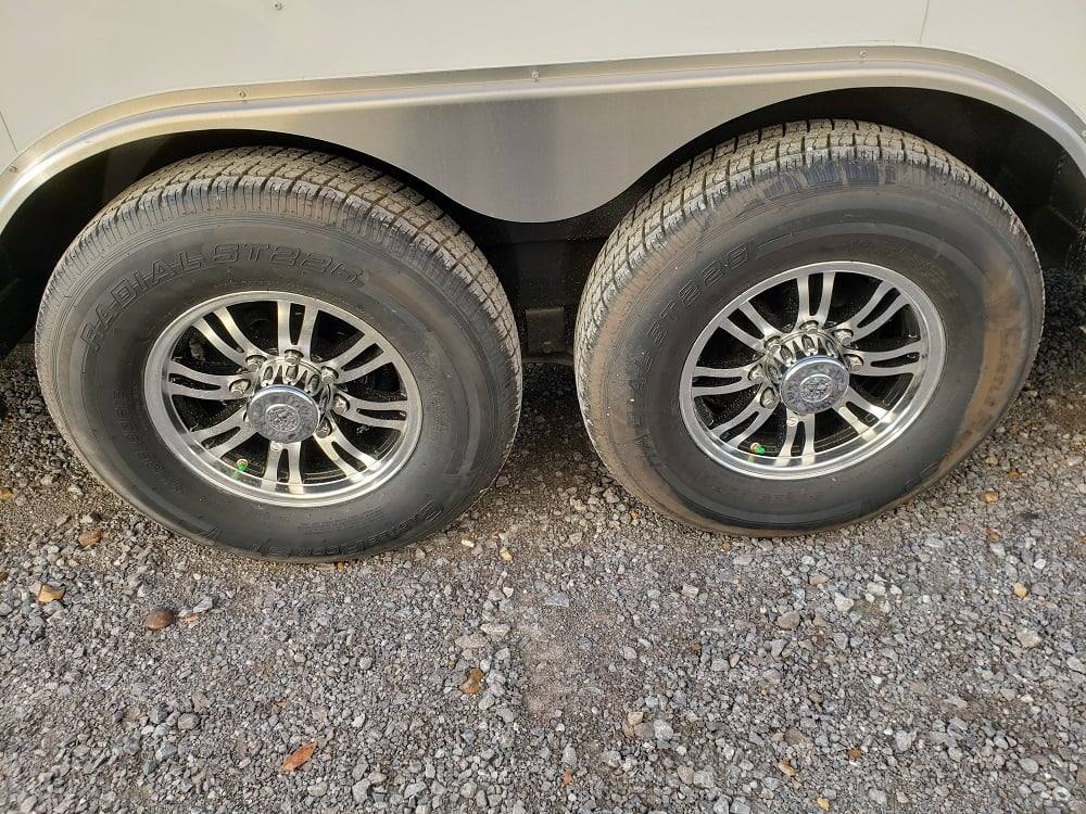 Model: 8.5' x 24' White Stage Event Trailer - Image 8