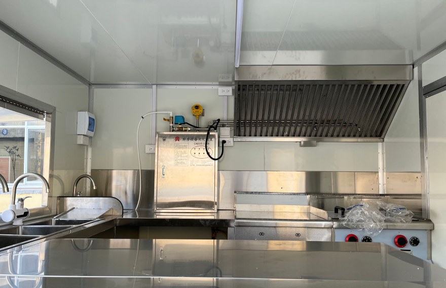 FS250 Hot Dog Trailer - Image 2