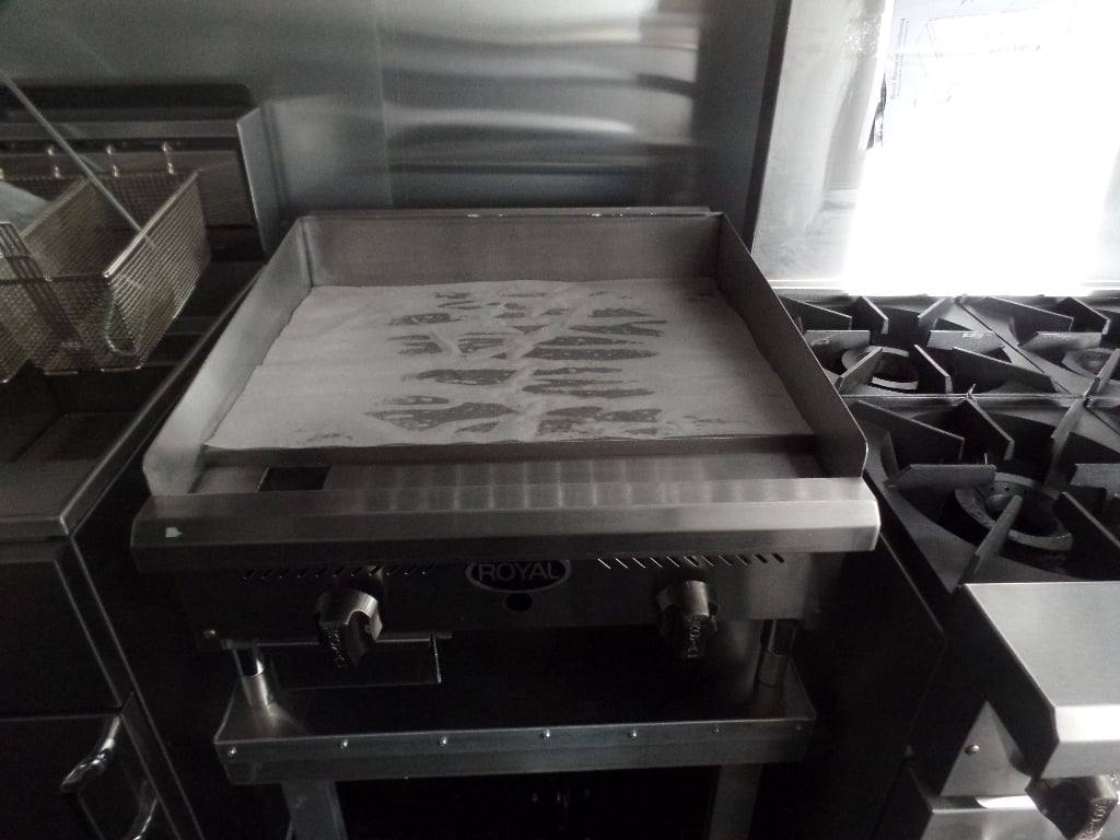 8.5’ x 16’ White Concession Food Trailer With Appliances - Image 9